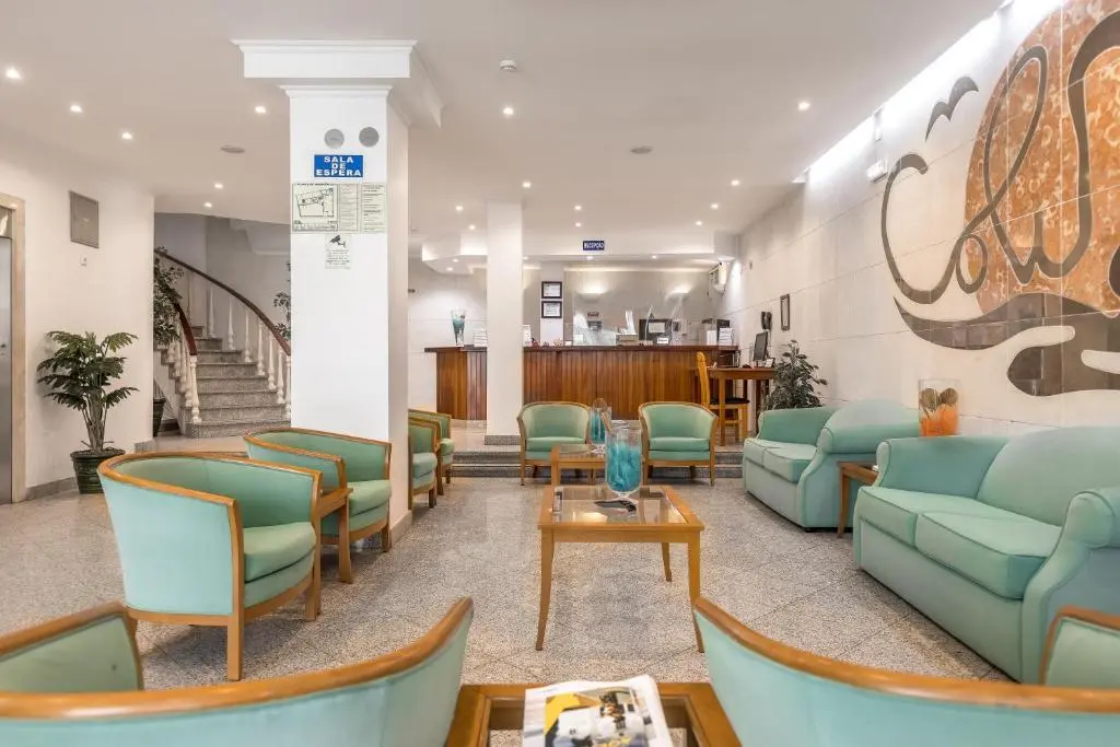 receção hotel costa da caparica